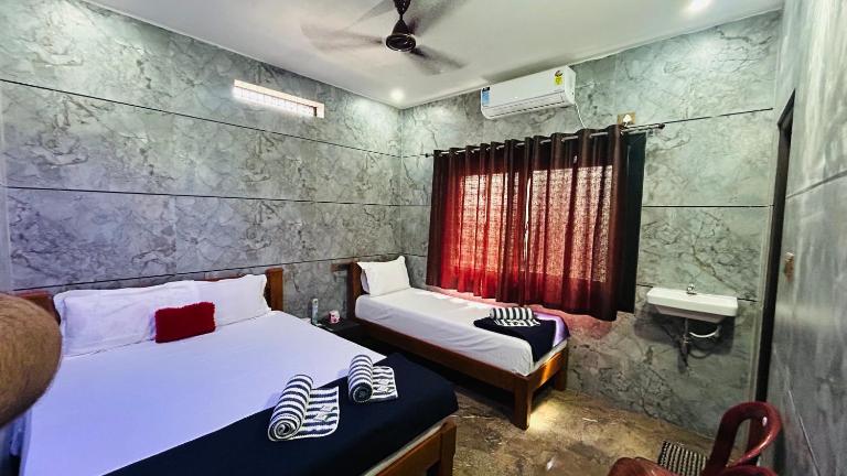 Shivneri Homestay - Bed and Breakfast Hampi
