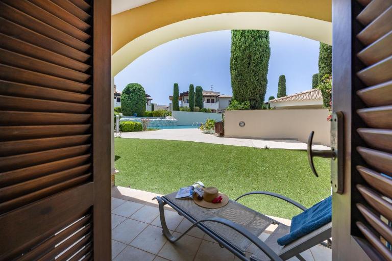 DA02 Adjacent to Aphrodite Hills Pool View - B&B Kouklia