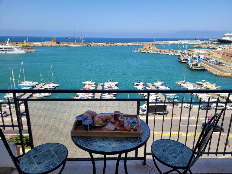 House Angelina - B&B Civitavecchia