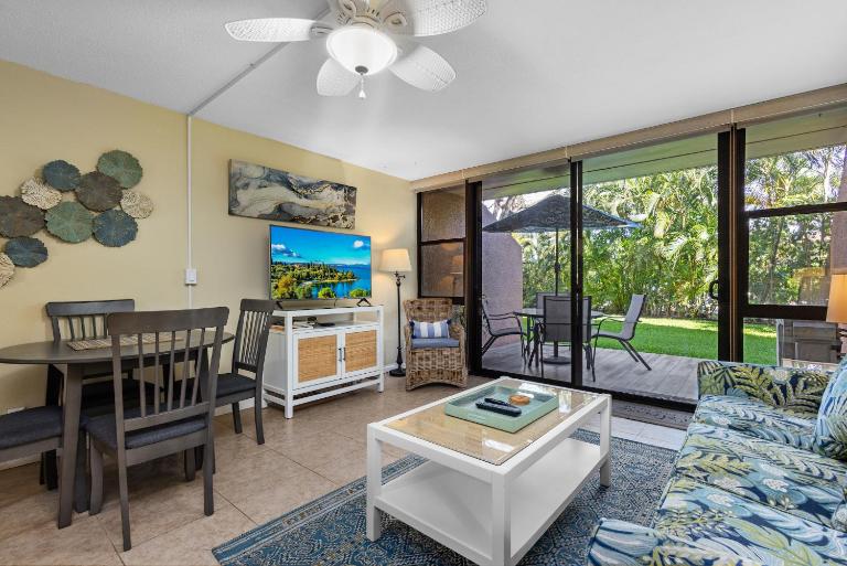 MV2123 Serene Hawaiian Beachside Bliss - B&B Kīhei