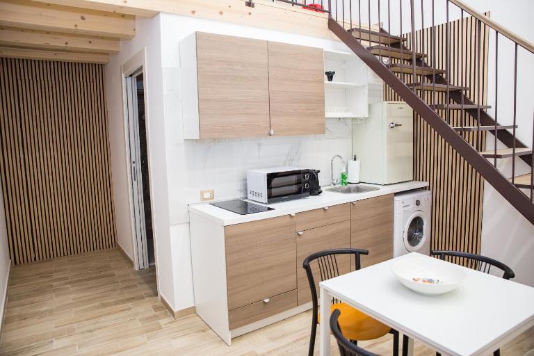 3 Rooms Catania - Madeira bright loft cozy quiet independent - B&B Catania