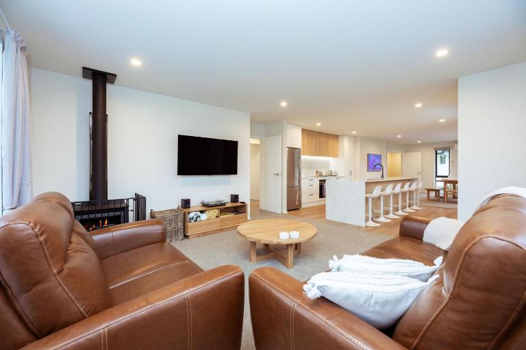 Memorial Crescent Retreat - 4 bedroom family home - B&B Methven