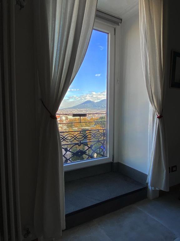 Finestra sull'Alba - B&B Napoli