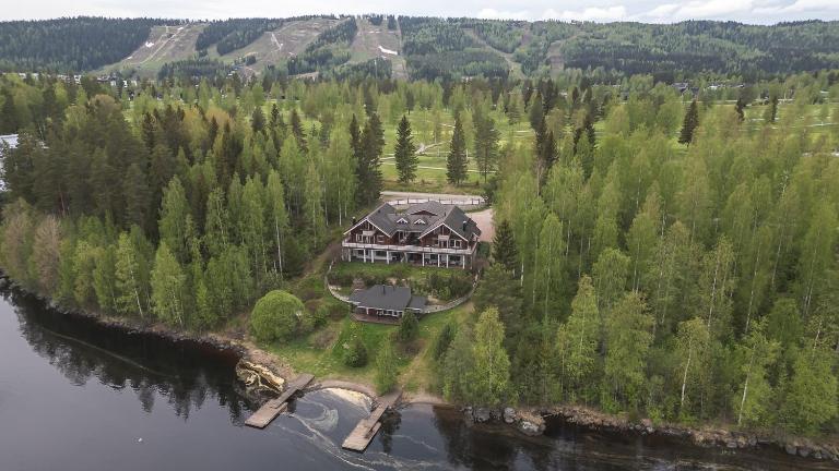 Large lakeside cabin in Tahko, No added fees - B&B Tahkovuori