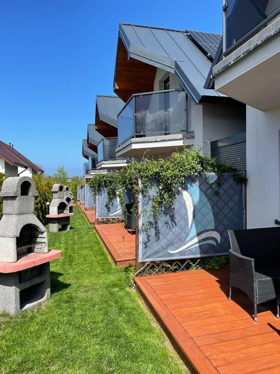 Jastrzębia Marina - komfortowe całoroczne domki - B&B Jastrzębia Góra