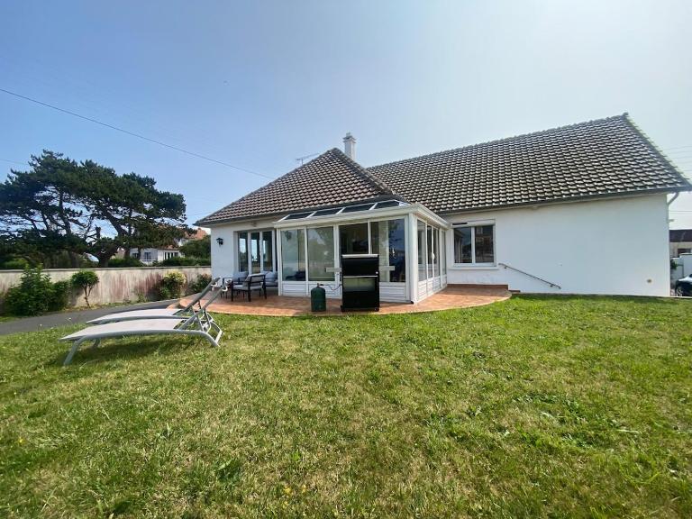 Grande Maison familiale 50m de la plage - Le nid d'Asnelles - B&B Asnelles