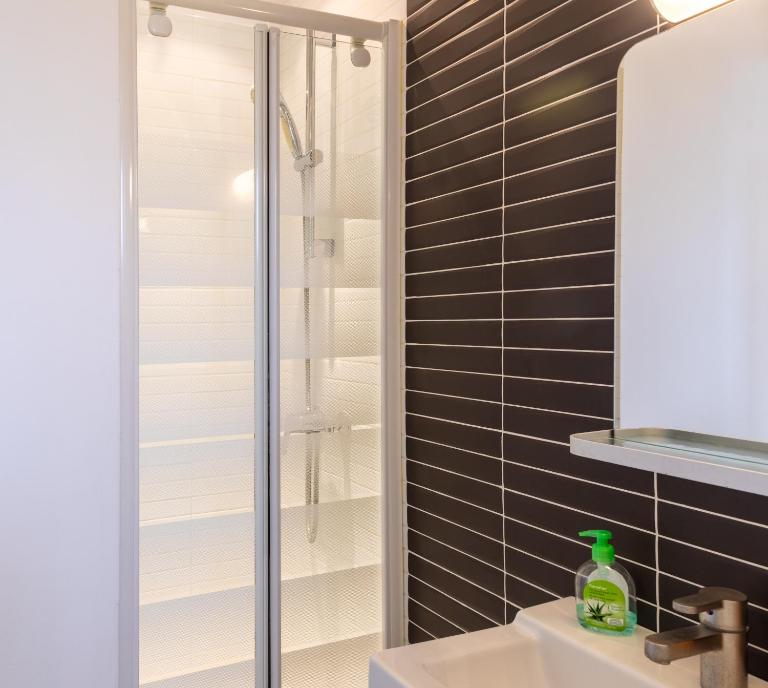 Pied-a-terre near Bastille & Voltaire Paris 11th - B&B Parigi