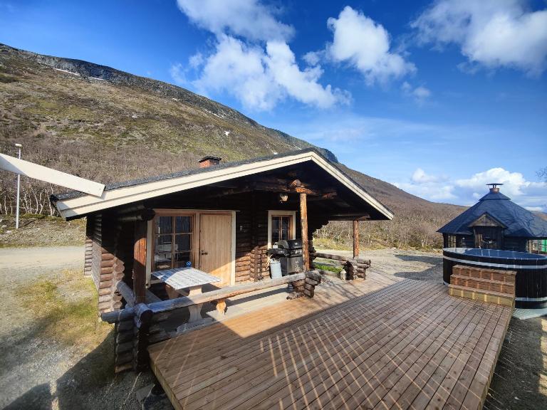 Cabin Pikku Saana - B&B Kilpisjärvi
