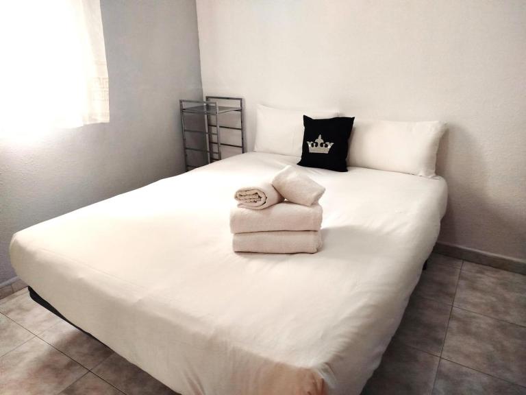 La habitación de Santa Eulalia - B&B L'Hospitalet de Llobregat