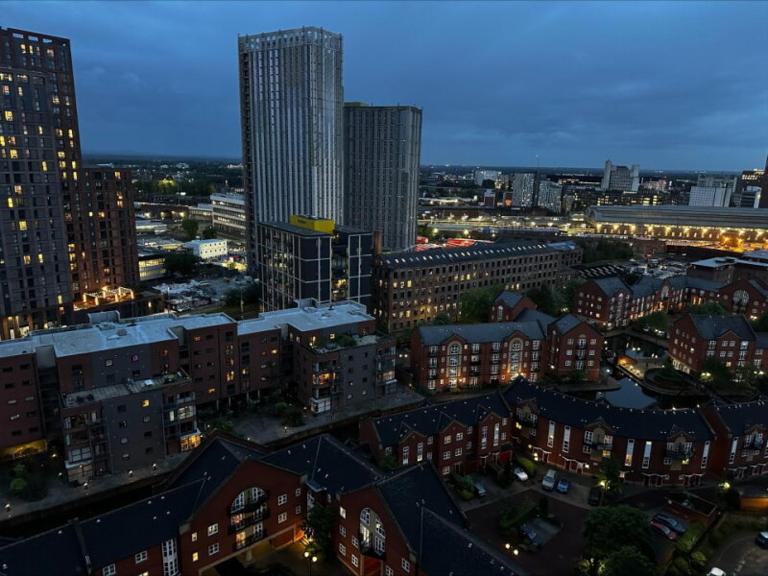 1BD City-Centre Magical Views - B&B Manchester