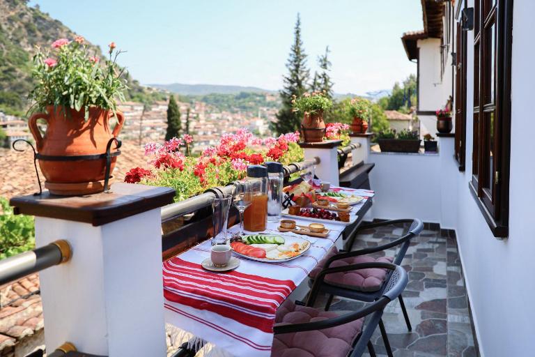 Oda e Skulptorit-Authentic Guesthouse in Gorica,Berat UNESCO area - Ferienwohnung Berat