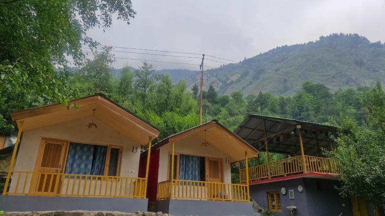 Discover Himalaya Camps - Bed and Breakfast Haripūr