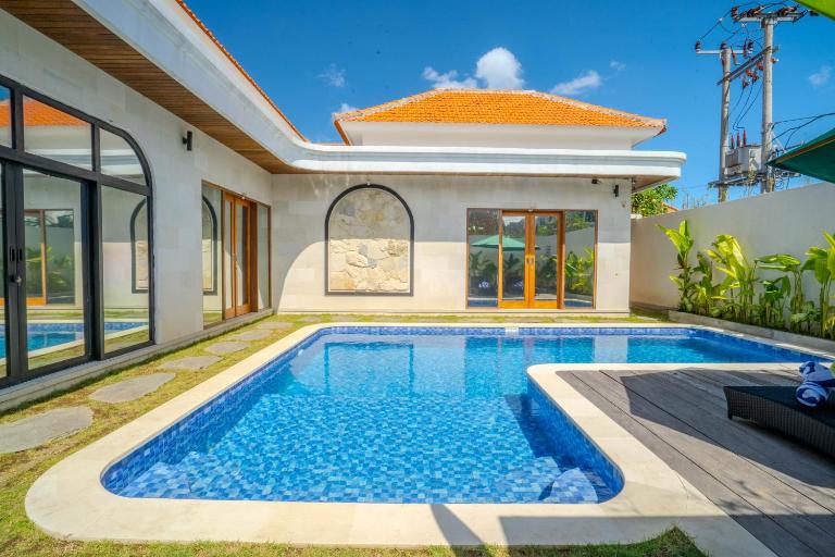 Villa Radha Seminyak - B&B Seminyak