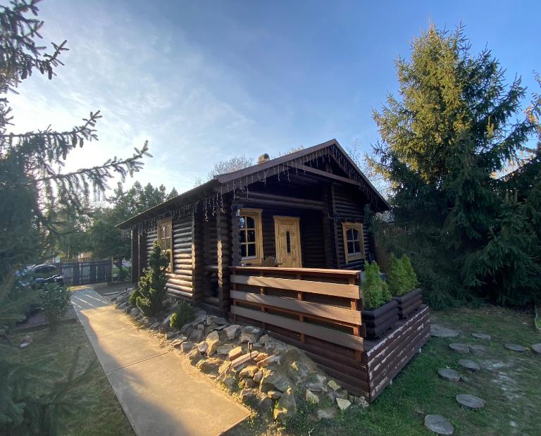 Rönk Vendégház - B&B Tiszaroff