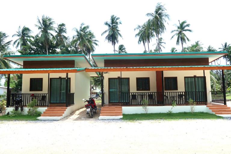 First Light beach bungalow 2 - B&B Koh Pha Ngan