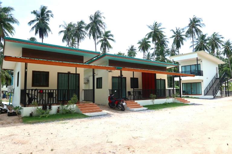 First Light beach bungalow 3 - B&B Ko Pha Ngan