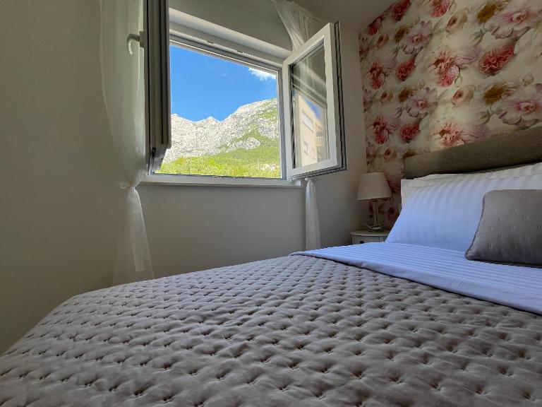 One-Bedroom Apartment with Private Beach Parking - B&B Macarsca