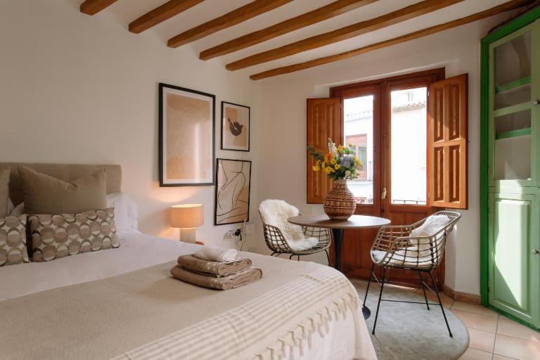 Castelar Suite, Villajoyosa Old Town, Balcony and Terrace, Seaview - B&B Villajoyosa