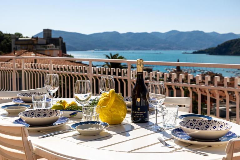 Appartamento la Bouganville - Ferienwohnung Lerici