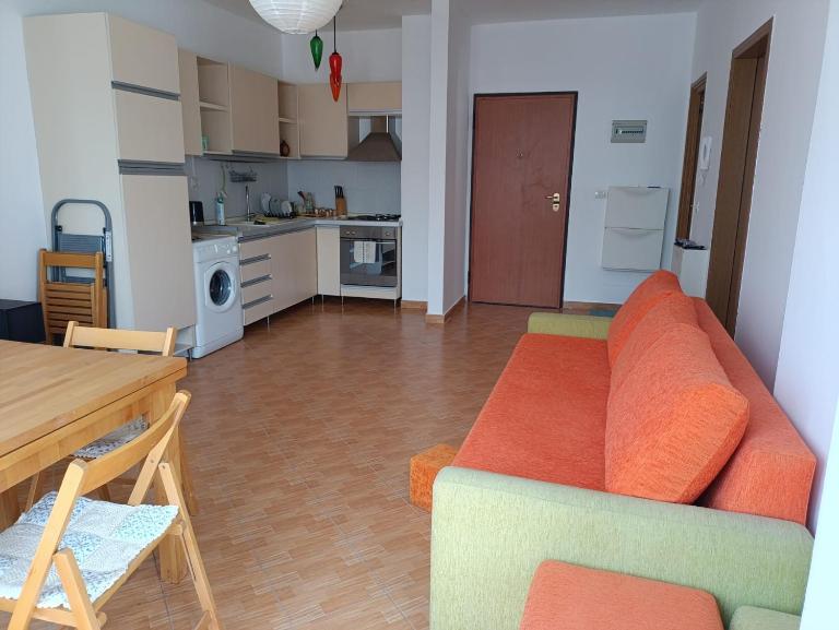 Flori Apartment - Bed and Breakfast Golem