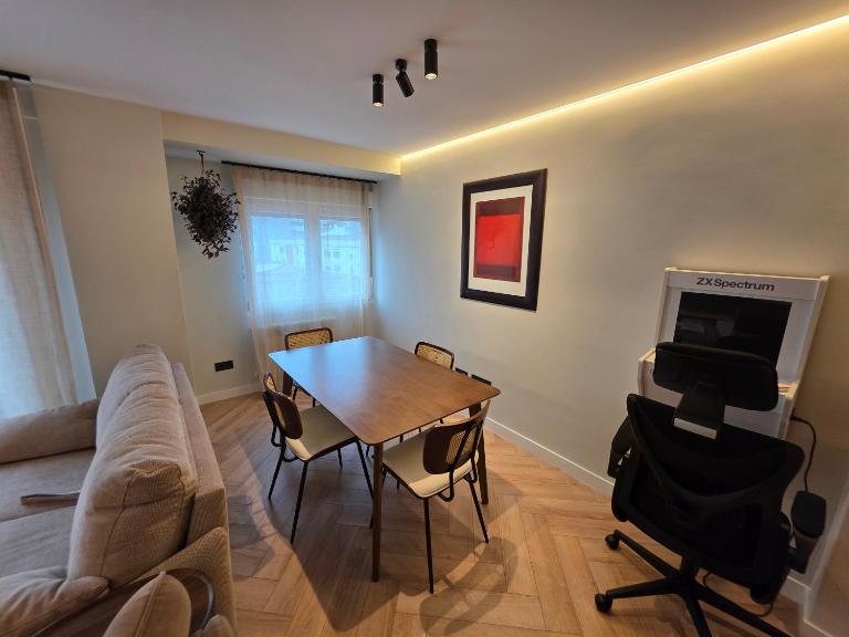 Gijón Japandi - Bien ubicado, moderno, equipado - B&B Gijón