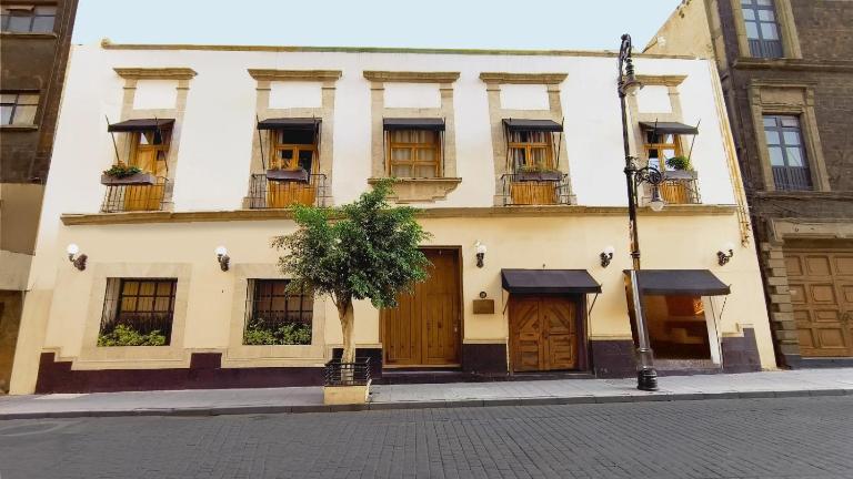 Casa Donceles Apartments and Suites, Alojamientos ideales para familias y grupos - B&B Mexico City