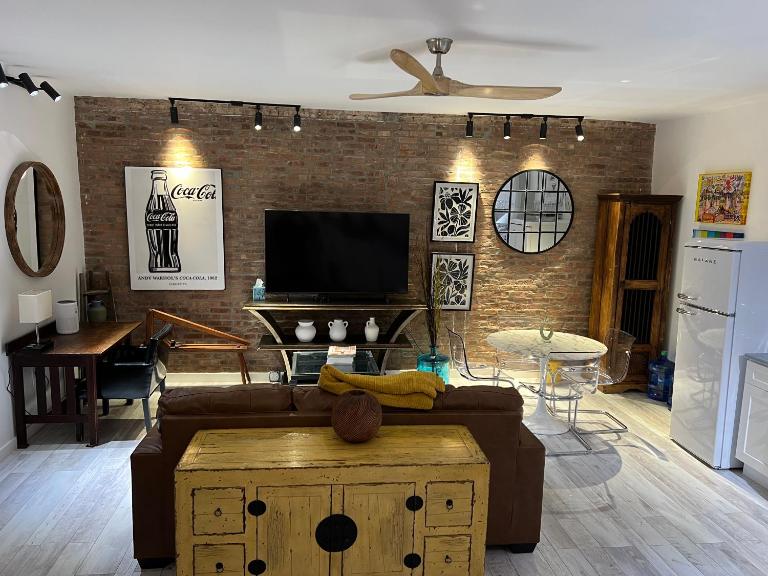 Park Slope New Pvt 2 bdrm - B&B Brooklyn
