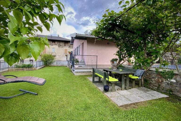 La Rosa, con vista sul lago di Caldonazzo - B&B Calceranica al Lago