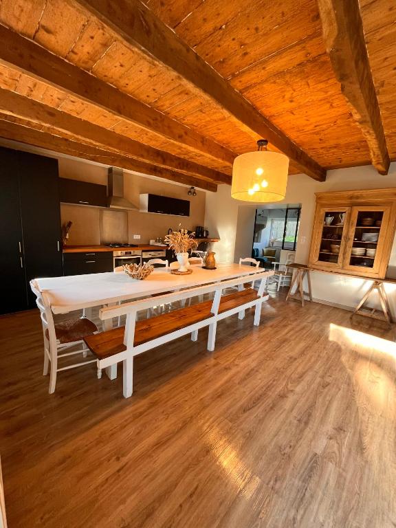 Ti ar Goanag, Maison de vacances, Séjour, Week-end - Bed and Breakfast Pleyben