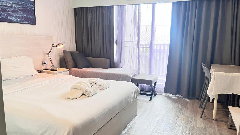 Calm & Cozy Condo Close to Beach and Mall With Washing Machine & Smart TV B20 - B&B Hua Hin