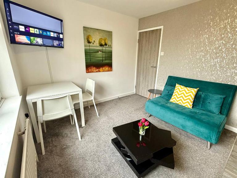 Elegant 1-Bedroom Flat, Wi-Fi, Near Oxford centre - B&B Oxford