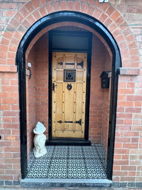 The Plum Tree - 5 luxury modern bedrooms - Bed and Breakfast Melton Mowbray