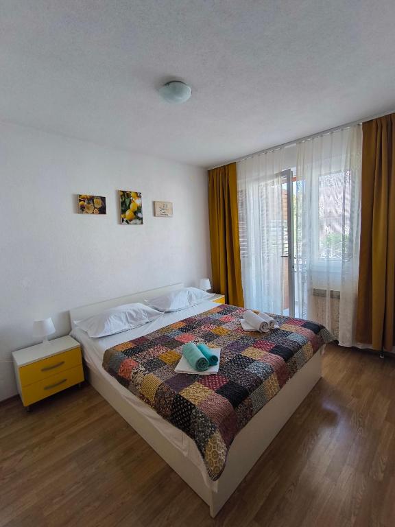 Apartments Iva - Bed and Breakfast Baška Voda