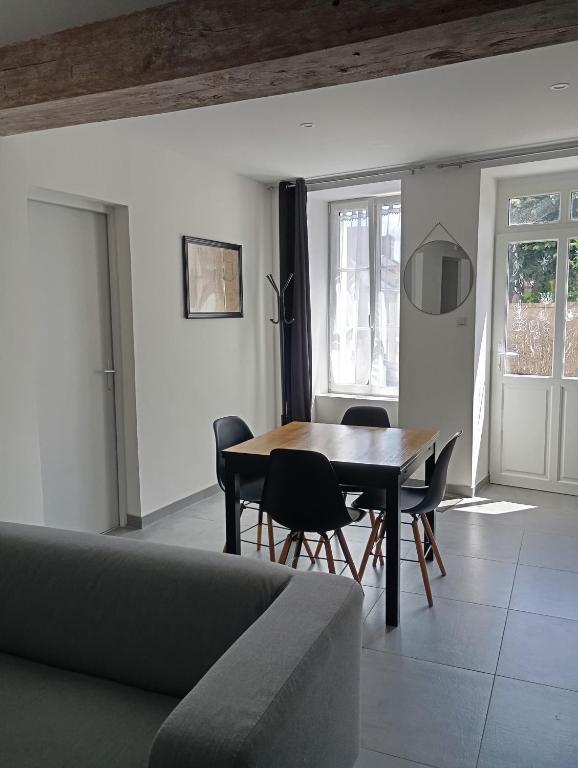 La Petite Florentine - Ferienwohnung Saint-Florent-le-Vieil
