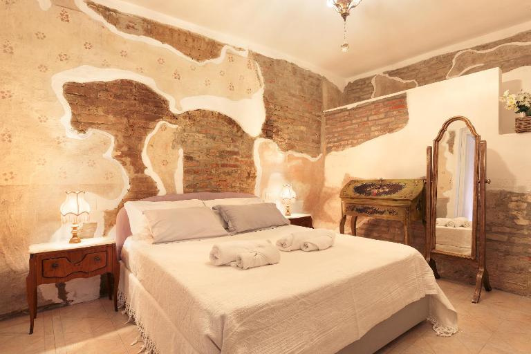 Il Castello delle dame - Lo Scudiero - Chambres d'hôtes Vigevano