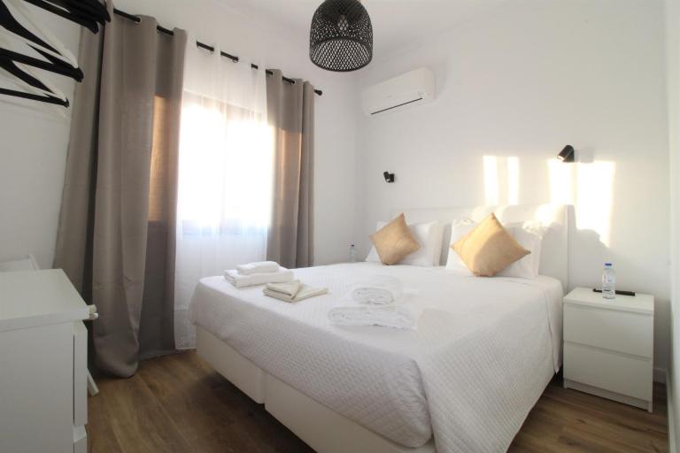 White Bride FZ SUÍTE - Ferienwohnung Fuzeta