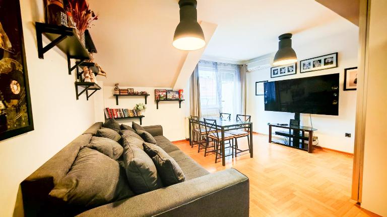 FilinHome Dusana Suite 2 - B&B Novi Sad