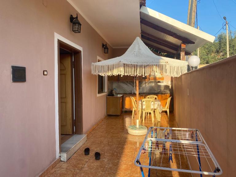 Geri Apartment - Bed and Breakfast Kaninë