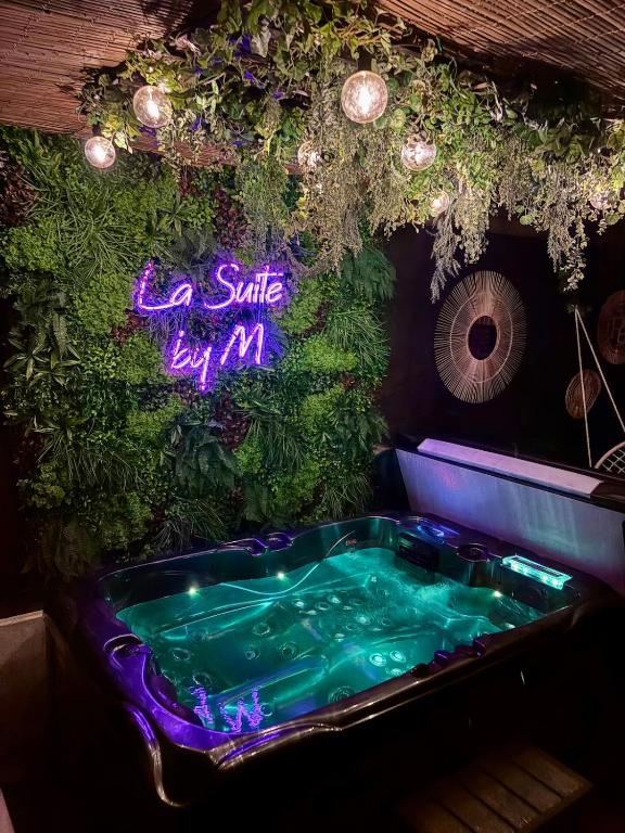 La Suite by M votre escapade amoureuse - B&B Beaudignies