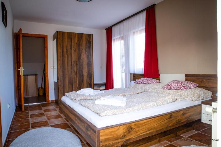 Grüne Oase Apartman - Chambres d'hôtes Hévíz