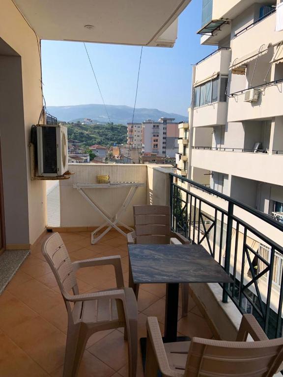 Family Comfort and Central Apartment in Vlora - B&B Vlore