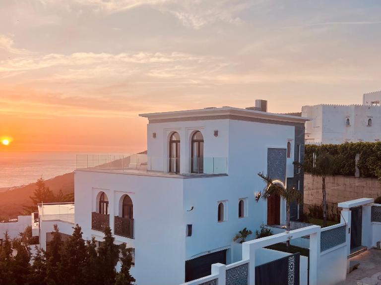 Elegant Moroccan Getaway - Ferienwohnung Tanger