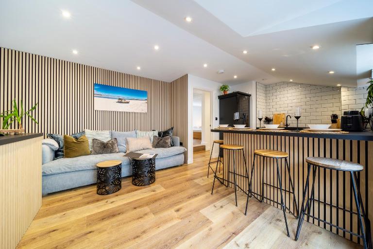 The Flat - Brand new renovation in amazing location - B&B Saint Agnes