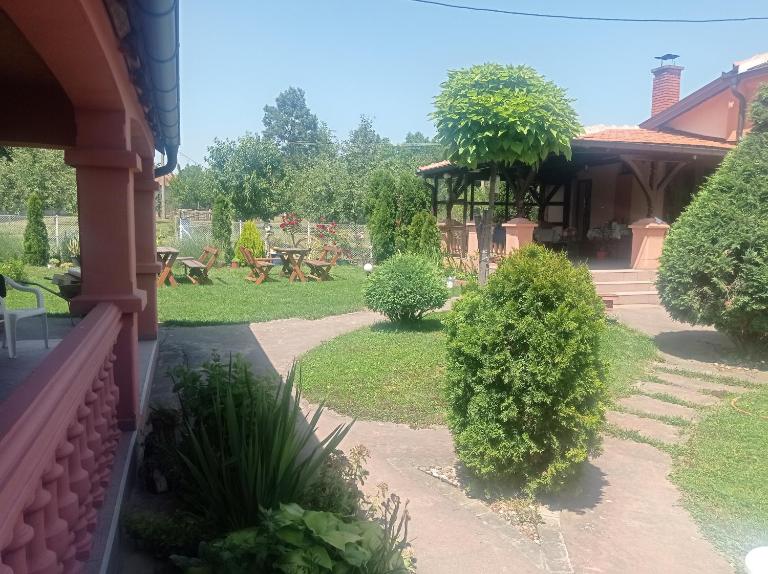 Vintage Village Serbia - B&B Stepojevac