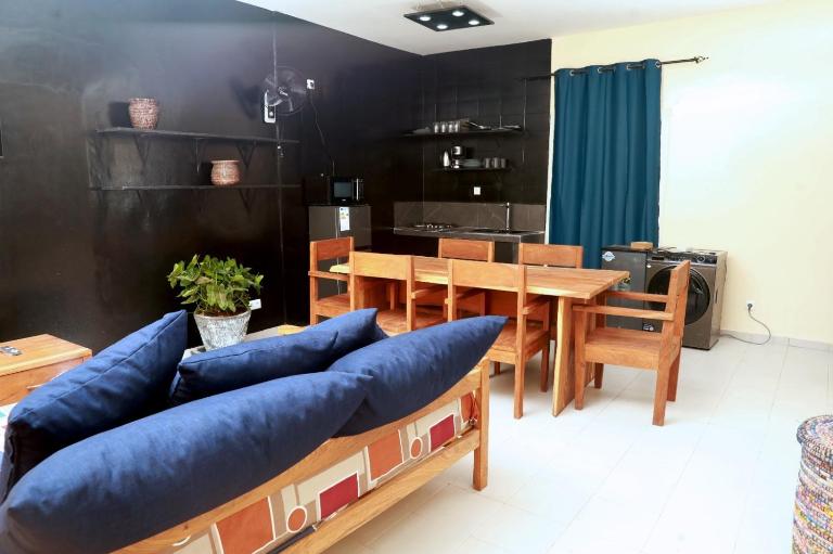 80 m de la plage, Appartement entier et indépendant - B&B Ngaparou