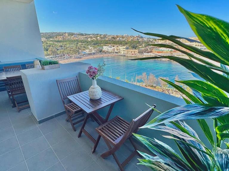 3BR Free Parking Near Sandy Beach Paceville - B&B Paceville