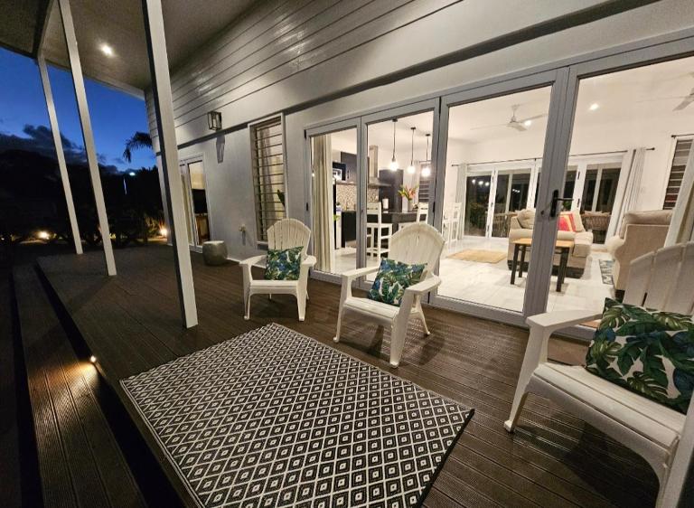 Luxury Beachside Home - Ferienwohnung Maninoa