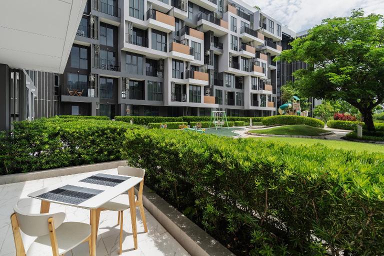2 br Terrace Laguna, SkyPark - B&B Thalang