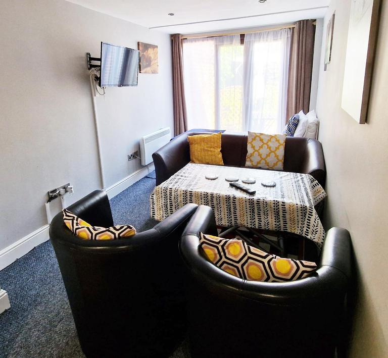 City center ground floor flat with patio &parking - B&B Norwich