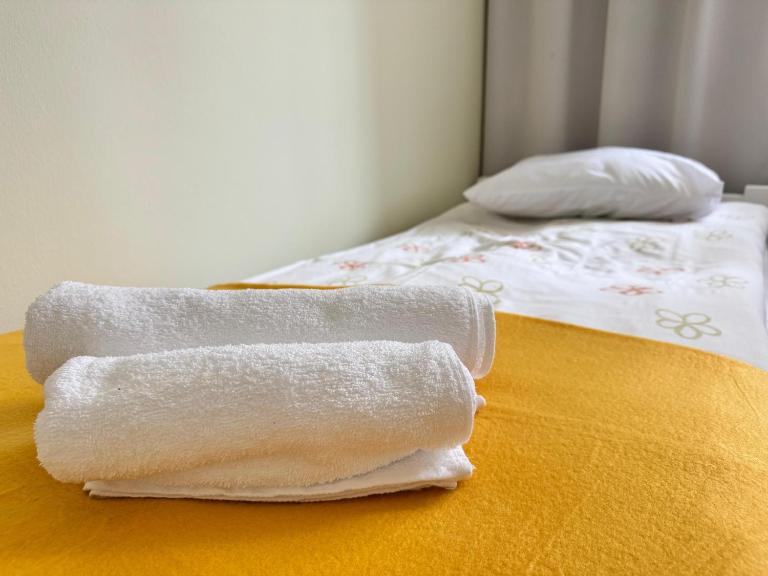 Pokój przy Centrum Zdrowia Dziecka- bezpośredni dojazd do centrum - B&B Varsavia